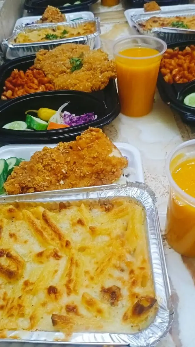 وجبات مطبخ المؤسسة ضمن مبادرة الدعم الغذائي - صورة 7