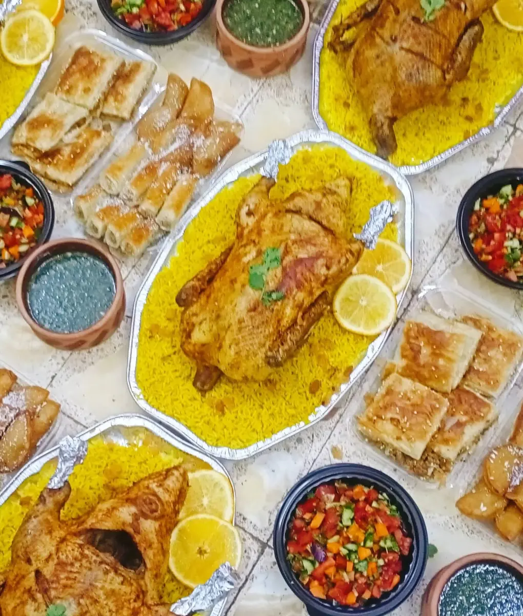 وجبات مطبخ المؤسسة ضمن مبادرة الدعم الغذائي - صورة 17